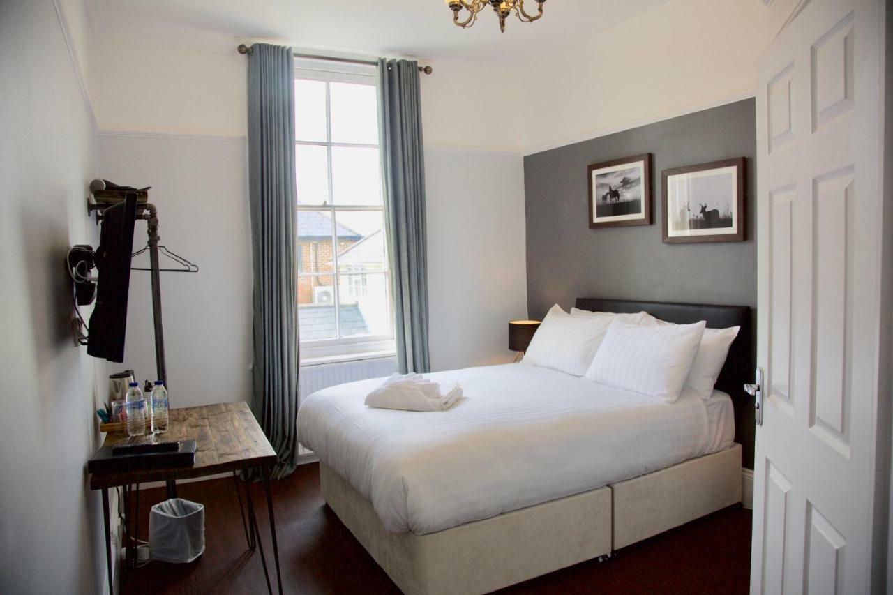 The Mortimer Arms (Adults Only) Romsey Luaran gambar